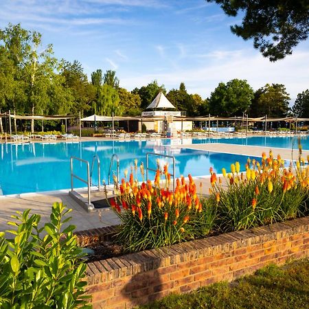 Hotel Penzión Thermalpark Dunajská Streda Exterior foto